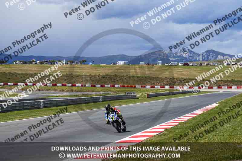 cadwell no limits trackday;cadwell park;cadwell park photographs;cadwell trackday photographs;enduro digital images;event digital images;eventdigitalimages;navarra;no limits trackdays;peter wileman photography;racing digital images;trackday digital images;trackday photos
